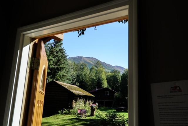 Hope Alaska'S Bear Creek Lodge المظهر الخارجي الصورة